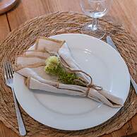 Luxuriuous Family Apartment With Beach View