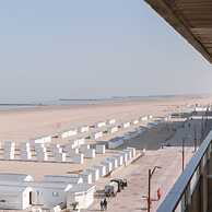 Luxuriuous Family Apartment With Beach View