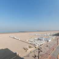 Luxuriuous Family Apartment With Beach View