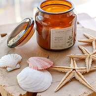 Cosy Flat With Lateral sea View