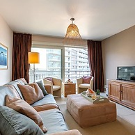 Cosy Flat With Lateral sea View