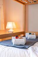 Cosy Flat With Lateral sea View