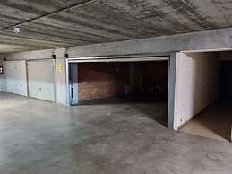 Spacious Modern sea View Apartment With Garage