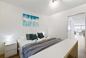 Apartment With Frontal sea View in Knokke