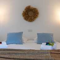 Beautiful Spacious Studio With Frontal sea View