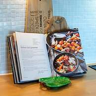 Beautiful Spacious Studio With Frontal sea View