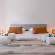 Bright Modern Apartment Close to the Casino