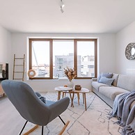 Stylish Apartment With Terrace Near the Beach