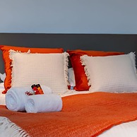 Luxurious Penthouse With Beautiful Seaview