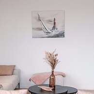 Luxurious Penthouse With Beautiful Seaview