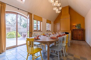 Huyze Termote - Prime Villa With Wonderful Garden