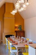 Huyze Termote - Prime Villa With Wonderful Garden