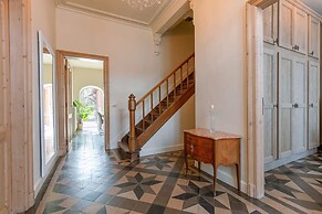 Huyze Termote - Prime Villa With Wonderful Garden