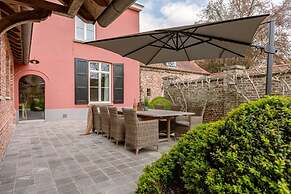 Huyze Termote - Prime Villa With Wonderful Garden