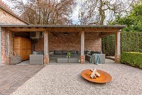 Huyze Termote - Prime Villa With Wonderful Garden