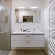 Beautiful Warm Apartment With Terrace in Ostend