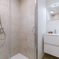 Beautiful Warm Apartment With Terrace in Ostend