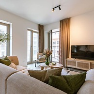 Beautiful Warm Apartment With Terrace in Ostend