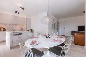 Beautifully Decorated Apartment Close to the sea