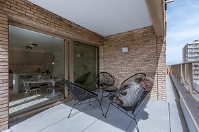 Beautifully Decorated Apartment Close to the sea