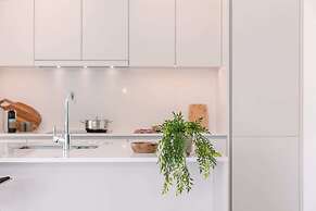 Beautifully Decorated Apartment Close to the sea