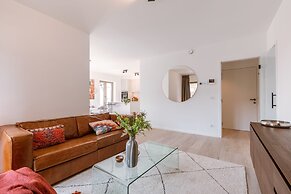 Beautifully Decorated Apartment Close to the sea