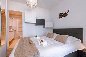 Brand new Studio With sea View on a top Location