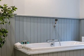 Authentic Townhouse Near the Beach of Blankenberge