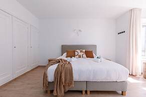 Corner Apartment With Fantastic sea View