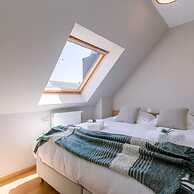 Centrally Located Apartment With Sunny Terrace