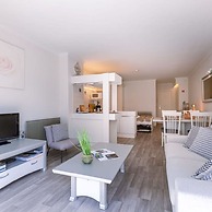 Warm Studio With sea View in the City-centre