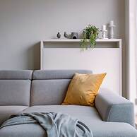 Charming Apartment Near the Beach With Balcony