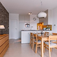 Charming Apartment Near the Beach With Balcony