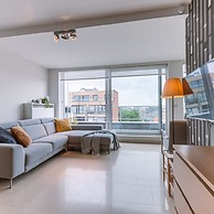 Charming Apartment Near the Beach With Balcony