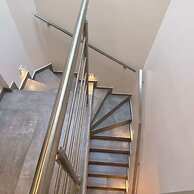 Beautiful High Quality Duplex Apartment