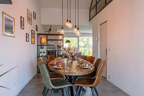 Beautiful High Quality Duplex Apartment