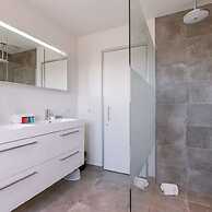 Beautiful High Quality Duplex Apartment