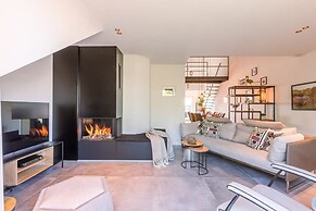 Beautiful High Quality Duplex Apartment