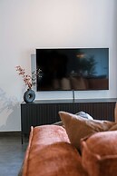 Cozy Apartment a Stone s Throw From the Beach