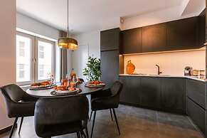 Cozy Apartment a Stone s Throw From the Beach