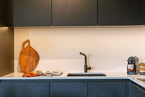 Cozy Apartment a Stone s Throw From the Beach