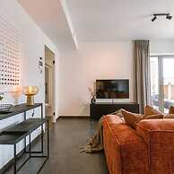 Cozy Apartment a Stone s Throw From the Beach