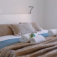 Lovely Apartment With Lateral sea View and Parking