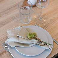 Lovely Apartment With Lateral sea View and Parking