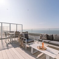 Penthouse With 2 Terraces and Magnificent sea View