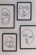 Beautiful Apartment With Parking Close to the sea