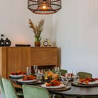 Beautiful Apartment With Parking Close to the sea