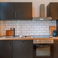 Cozy and Spacious Apartment Nearby the Beach