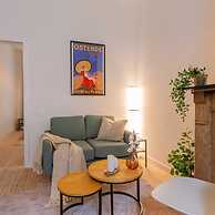 Cozy and Spacious Apartment Nearby the Beach