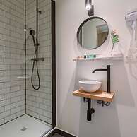 Cozy and Spacious Apartment Nearby the Beach